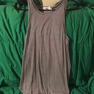 “Adley” Tank black and white striped
